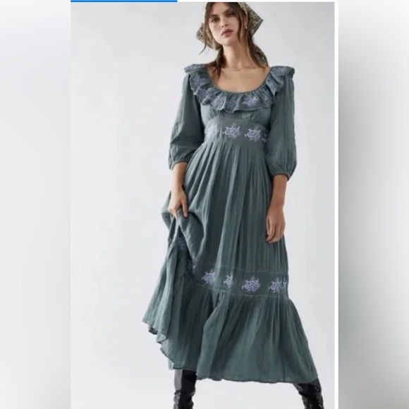 Free People Dresses & Skirts - Free People Maxi Dress Green Size XS